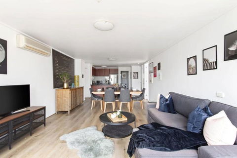 A 3BR Apt Next To Southern Cross FREE Parking - Accommodation Adelaide 2