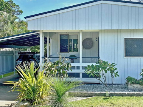 A AMITY BEACH BABY - Accommodation Adelaide 0