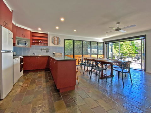 A BEACH AFFAIR - Accommodation Adelaide 3