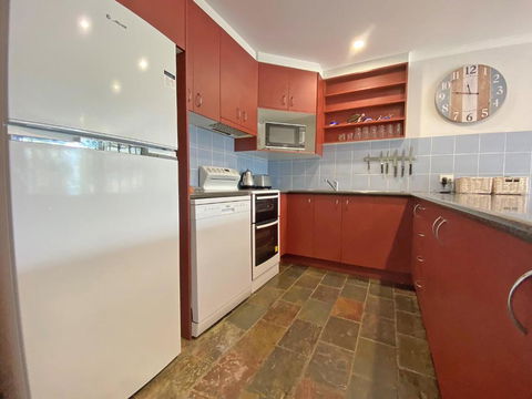 A BEACH AFFAIR - Accommodation Adelaide 4