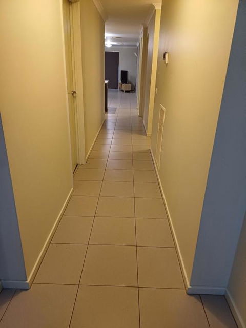 A Beautiful And Spacious Home - Accommodation Adelaide 0