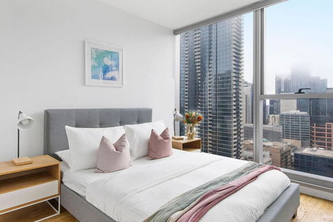 A Chic & Lovely 2BR Apt CBD With City Views - Accommodation Adelaide 0
