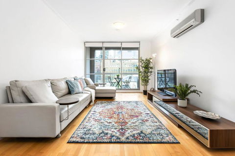 A Comfy Studio Next To Darling Harbour City Views - Accommodation Adelaide 0