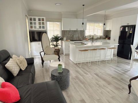 A Gem Hidden In Camberwell - Accommodation Adelaide 2