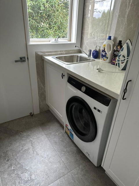 A Gem Hidden In Camberwell - Accommodation Adelaide 3