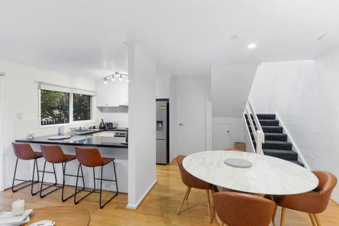 A Home Away From Home In Geelong - Accommodation Adelaide 3