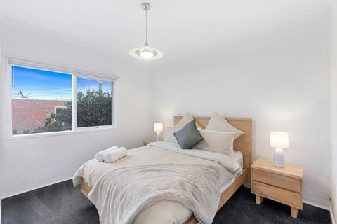 A Home Away From Home In Geelong - Accommodation Adelaide 4