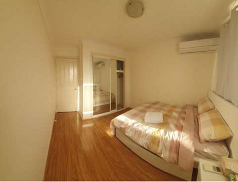 A Little Bedroom For You (3) - Accommodation Adelaide 1