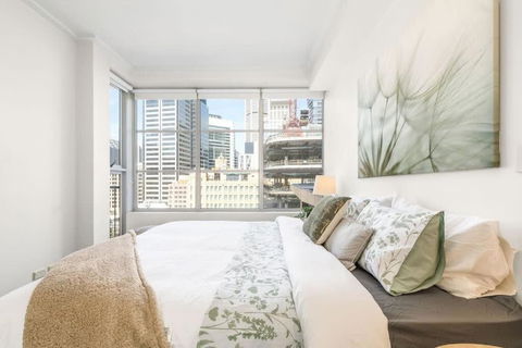 A Modern Apt City Views Next To Darling Harbour - Accommodation Adelaide 4