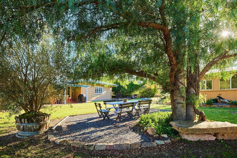 A Stanthorpe Getaway - Accommodation Adelaide 1