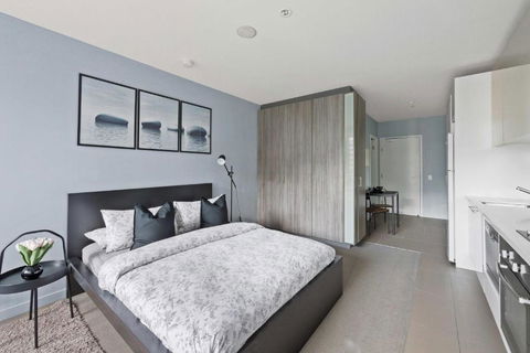 A Stylish Studio Right Next To Southern Cross - Accommodation Adelaide 1