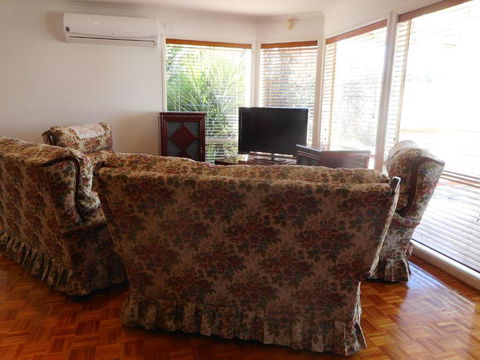 A Unique Holiday Home Between Avalon Airport And Melbourne CBD - Accommodation Adelaide 4
