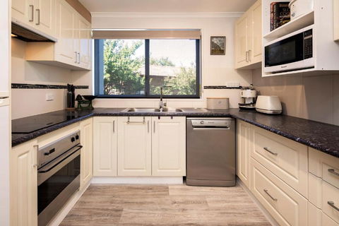 Aalen Lakeview Suite - Accommodation Adelaide 3