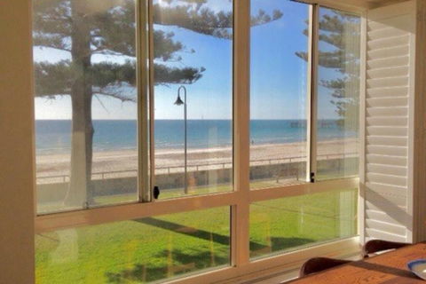 Absolute Beachfront Apartment, Amazing Sunsets - Accommodation Adelaide 0