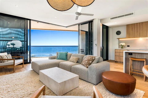 Absolute Beachfront Luxury Apartment - Accommodation Adelaide 0