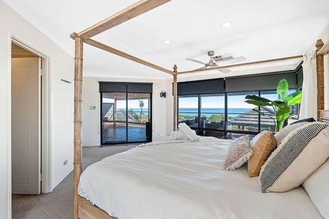 Absolute Oceanfront Retreat - Accommodation Adelaide 4