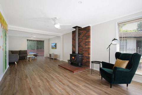 Acaronar- Great Value For Money - Accommodation Adelaide 0