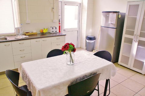 Accommodation @ Isa - Accommodation Adelaide 4