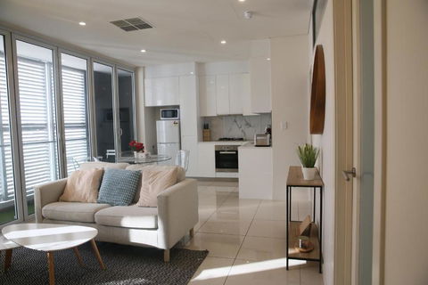 Adelaide CBD Bluebird Apartment - Accommodation Adelaide 2