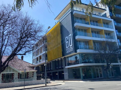 Adelaide CBD Bluebird Apartment - Accommodation Adelaide 0