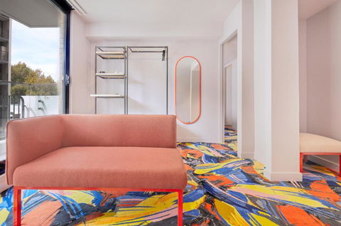 Adge Hotel And Residences - Accommodation Adelaide 2