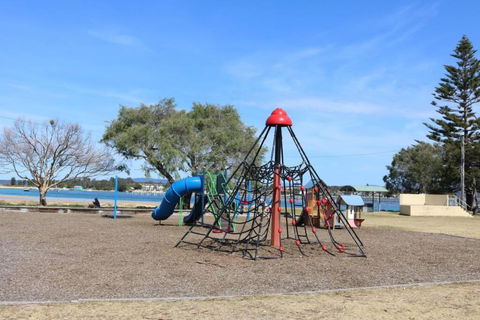 ADS On Collins - 4 Bedroom And Pet Friendly - Accommodation Adelaide 2