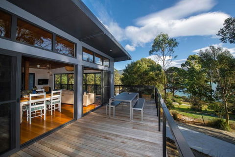 Adventure Bay Beach House - Accommodation Adelaide 0