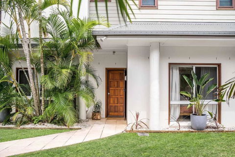 A Perfect Stay - Baby Blue - Accommodation Adelaide 0