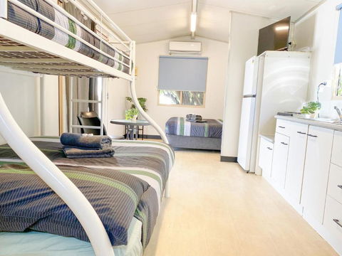 AAOK Moondarra Accommodation Village - Accommodation Adelaide 0