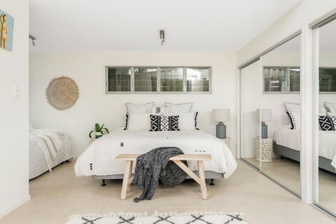 A Perfect Stay - The White Rabbit - Accommodation Adelaide 4