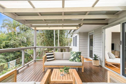 A Perfect Stay - The White Rabbit - Accommodation Adelaide 1