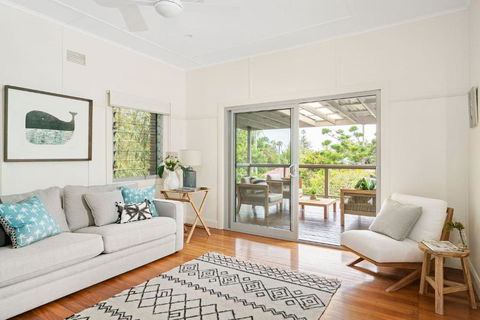 A Perfect Stay - The White Rabbit - Accommodation Adelaide 0
