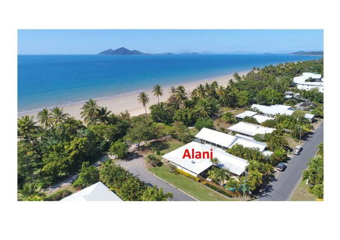 Alani - Absolute Beachfront - Sleeps Up To 10 - Accommodation Adelaide 0
