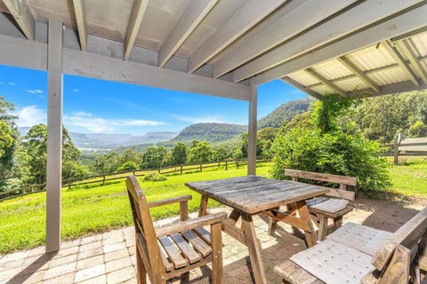 Alcheringa Cottage Amazing Location With Views - Accommodation Adelaide 3
