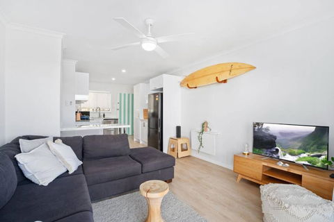 Alfred Street - Hosted By Burleigh Letting - Accommodation Adelaide 1