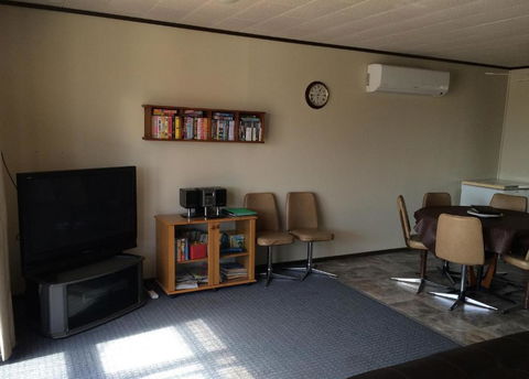 All Decked Out In Edithburgh - Accommodation Adelaide 4