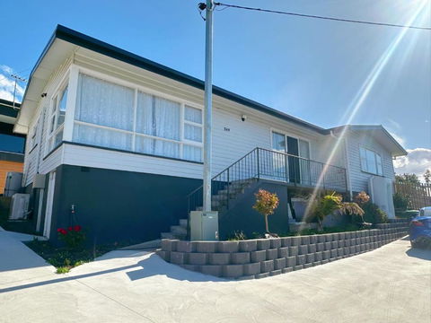 All-Seasons Comfort - Close To CBD & Air Port - Accommodation Adelaide 0