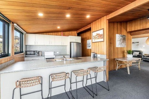 Alli Belle- Hilltop Gem - Accommodation Adelaide 2