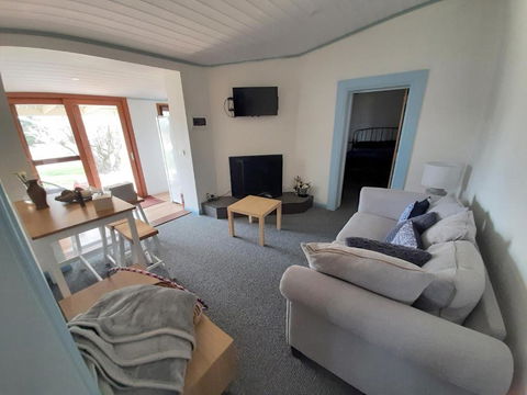 Alloway Bank - Accommodation Adelaide 3