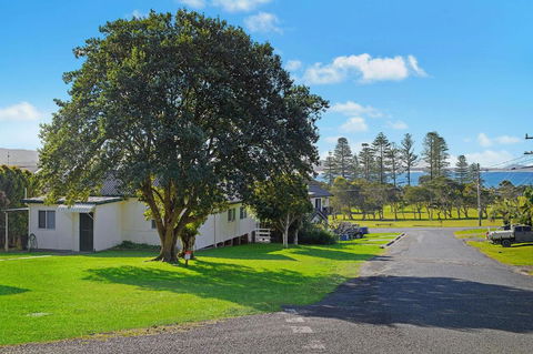 Almare 7 Gowing Street - Accommodation Adelaide 1
