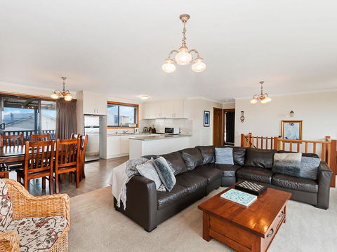 Ambience By The Sea - Accommodation Adelaide 0