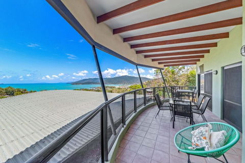 Ambience Of Airlie - Airlie Beach - Accommodation Adelaide 0