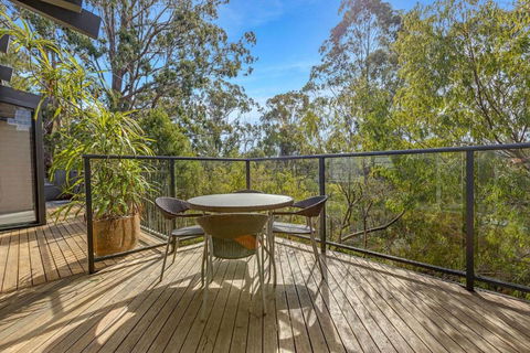 Anchorage Views - Accommodation Adelaide 2