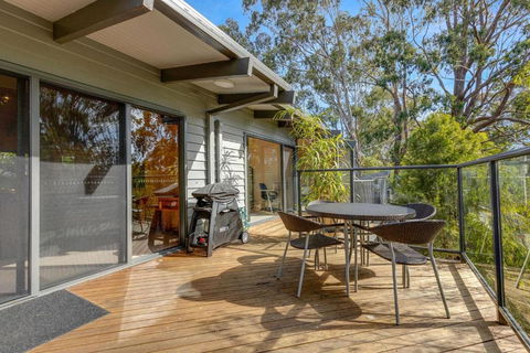 Anchorage Views - Accommodation Adelaide 3