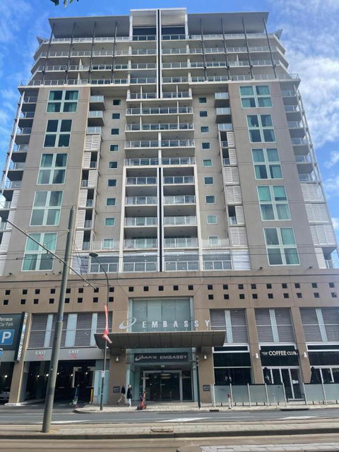 ANTEA Apartments Embassy Free Parking - Accommodation Adelaide 0