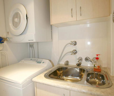 Allamanda U2 Awesome Location - Accommodation Adelaide 1
