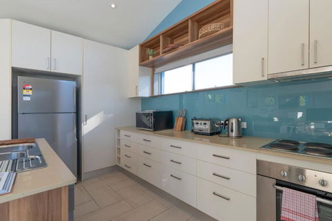 Alkira By Experience Jervis Bay - Accommodation Adelaide 4