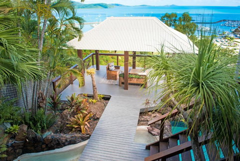 Airlie Beach Seaviews - Accommodation Adelaide 4
