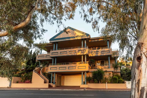 Apartment 1, 9 River Lane, Mannum - Accommodation Adelaide 0