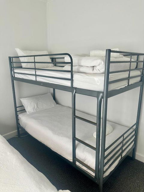 Apartment In The Centre Of Cooma - Accommodation Adelaide 2